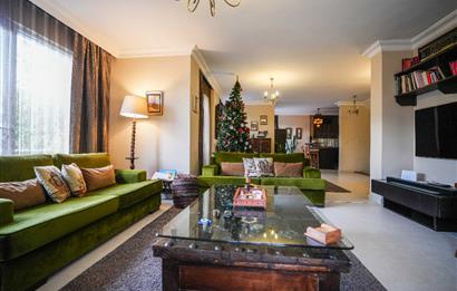 YAKACIK'TA BUTİK SİTE İÇERİSİNDE 5+2 MUHTEŞEM SATILIK VİLLA