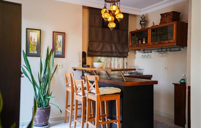 YAKACIK'TA BUTİK SİTE İÇERİSİNDE 5+2 MUHTEŞEM SATILIK VİLLA