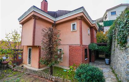 YAKACIK'TA BUTİK SİTE İÇERİSİNDE 5+2 MUHTEŞEM SATILIK VİLLA