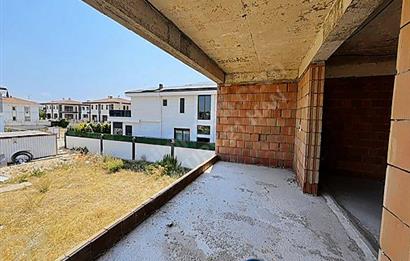 DÖŞEMEALTI YALINLI 5+1 SATILIK VİLLA