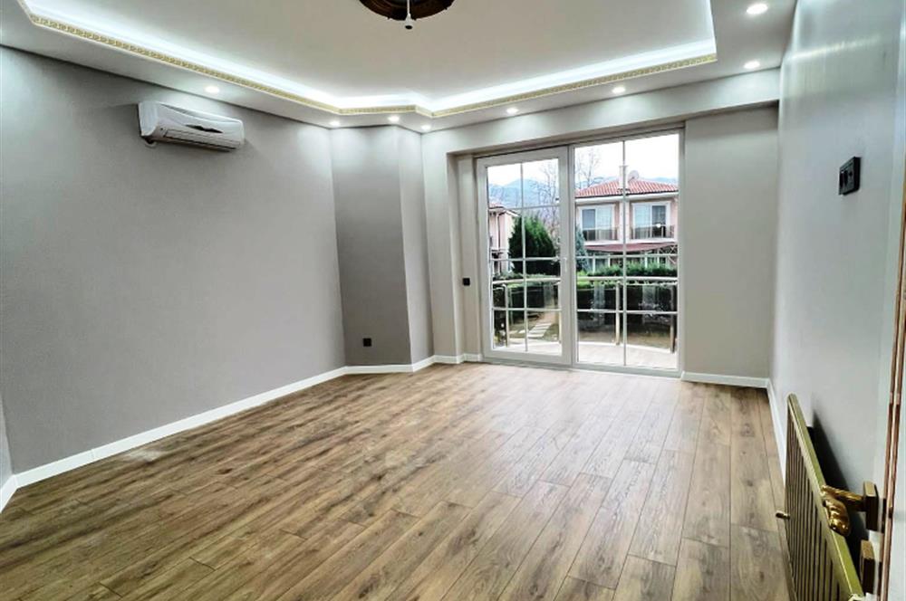 SAPANCA’NIN EN SEÇKİN BÖLGESİNDE, DOĞAYLA İÇ İÇE 4+1 LÜKS VİLLA﻿