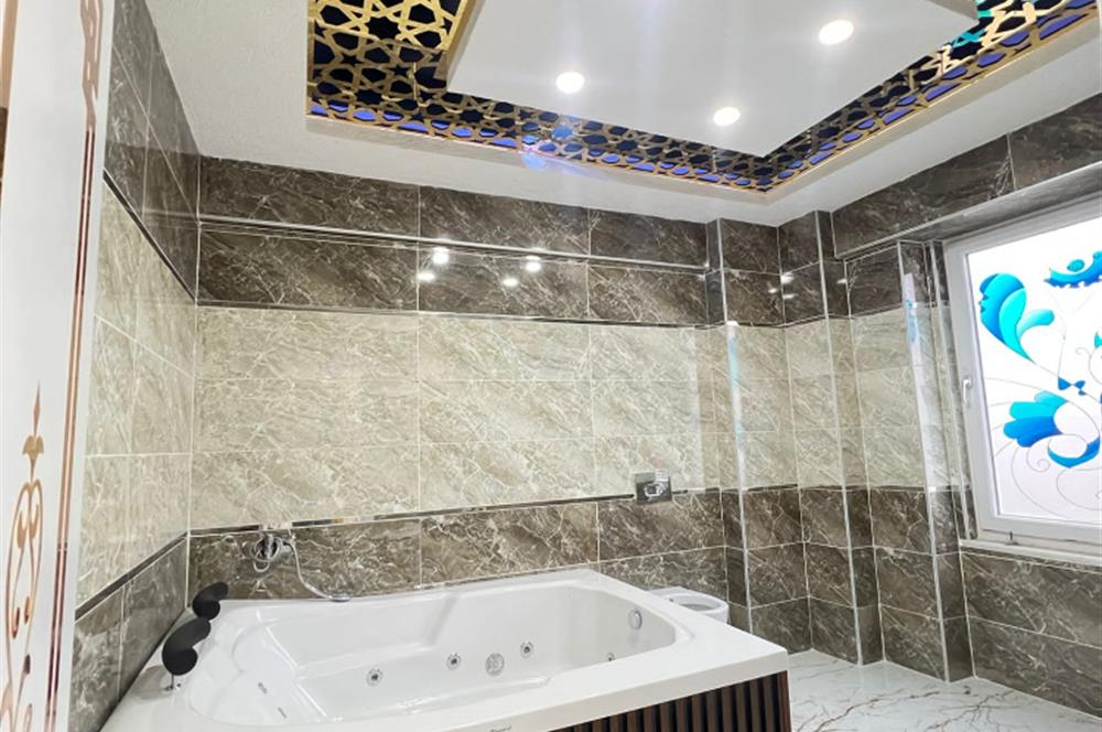 Sapanca'nın En Nezih Bölgesinde 4+1 Satılık Lüks Villa 