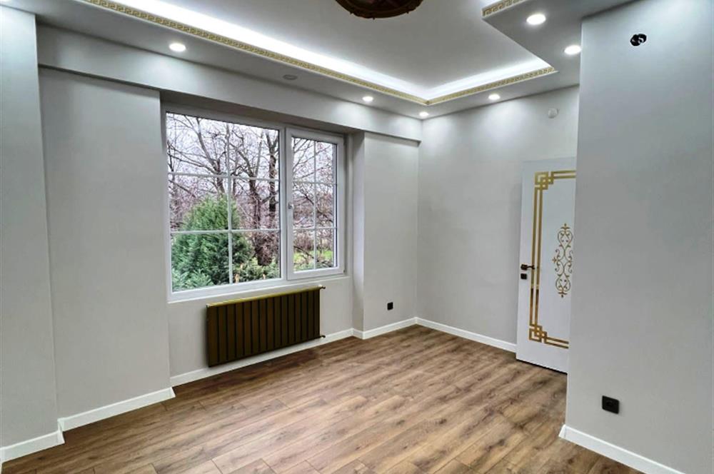 SAPANCA’NIN EN SEÇKİN BÖLGESİNDE, DOĞAYLA İÇ İÇE 4+1 LÜKS VİLLA﻿