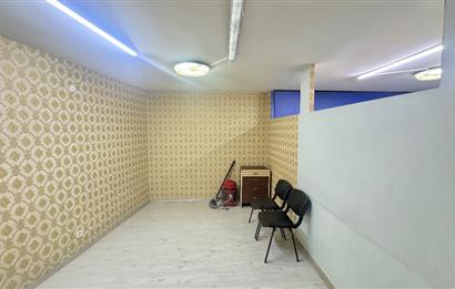 TAKSİM İSTİKLAL'DE İŞ HANINDA SATILIK 41 m2 OFİS