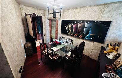 BOSTANCI KÜÇÜKYALI SINIRINDA MİNİBÜS YOLUNDA SATILIK OFİS