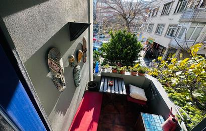 BOSTANCI KÜÇÜKYALI SINIRINDA MİNİBÜS YOLUNDA SATILIK OFİS