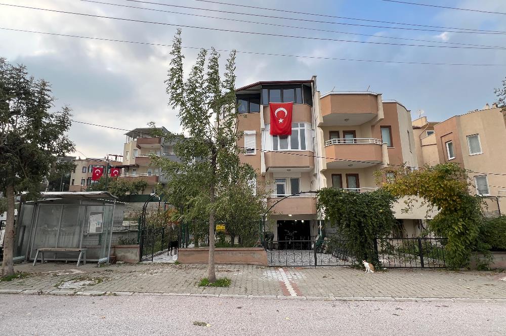 KUVA-İ MİLLİYE MAH.DE 4+1 TRİPLEKS SATILIK LÜKS VİLLA! C21BAL