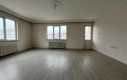 C21 BAL'DAN 52 EVLER KARAYOLLARI YANI 3+1 DAİRE