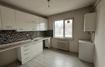 C21 BAL'DAN 52 EVLER KARAYOLLARI YANI 3+1 DAİRE