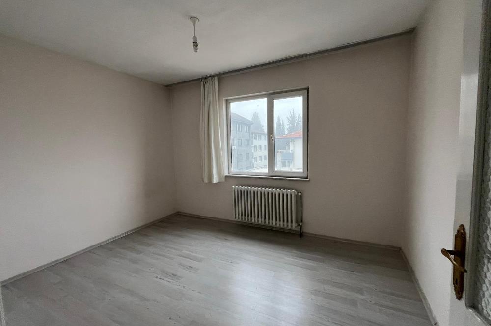 C21 BAL'DAN 52 EVLER KARAYOLLARI YANI 3+1 DAİRE