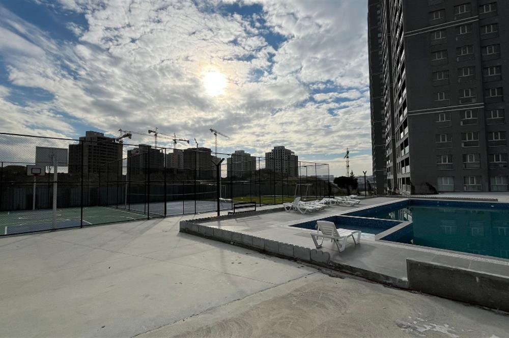 Bahçeşehir İskanlı HAYATPARK1 Sitesi GETİRİSİ YÜKSEK SATILIK 1+1