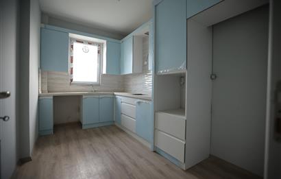 KARŞIYAKA MAHALLESİNDE TRİO VADİ SİTESİNDE KİRALIK 3+1 DAİRE