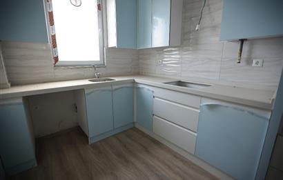 KARŞIYAKA MAHALLESİNDE TRİO VADİ SİTESİNDE KİRALIK 3+1 DAİRE