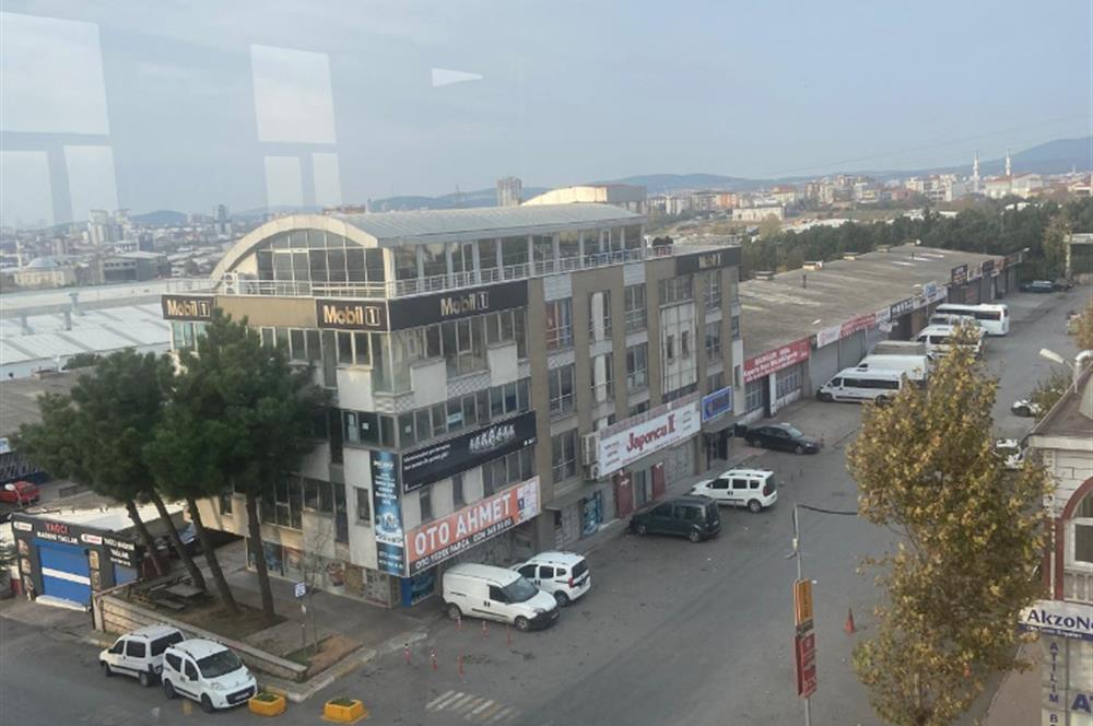 Dudullu OSB de Satılık Kurumsal Kiracılı Ticari Mülk 