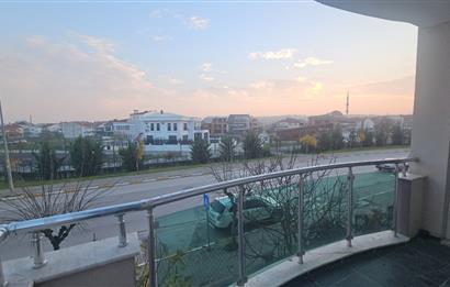 C21 LOCA'DAN MİLLET BAHÇESİ MANZARALI 3+1 GENİŞ KİRALIK DAİRE