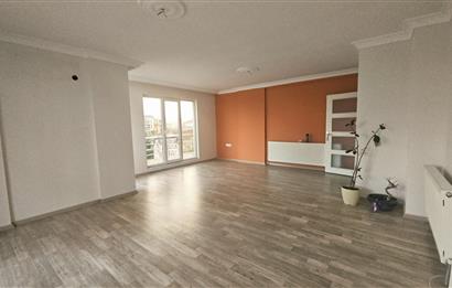 C21 LOCA'DAN MİLLET BAHÇESİ MANZARALI 3+1 GENİŞ KİRALIK DAİRE