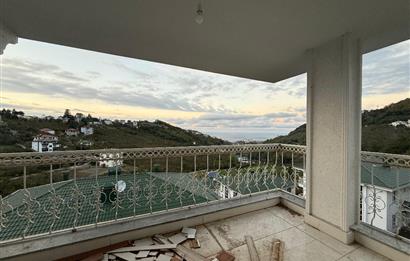 Trabzon Kireçhane'de 5+2 Tripleks, Deniz Manzaralı Kiralık Villa