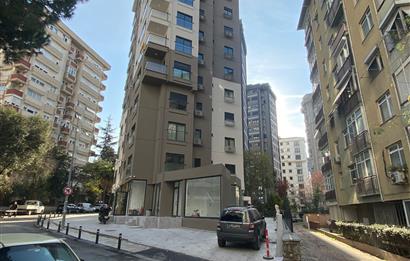  Feneryolunda yeni binada kiralık dükkan