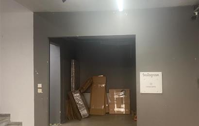 Dudullu OSB de Satılık Kurumsal Kiracılı Ticari Mülk 