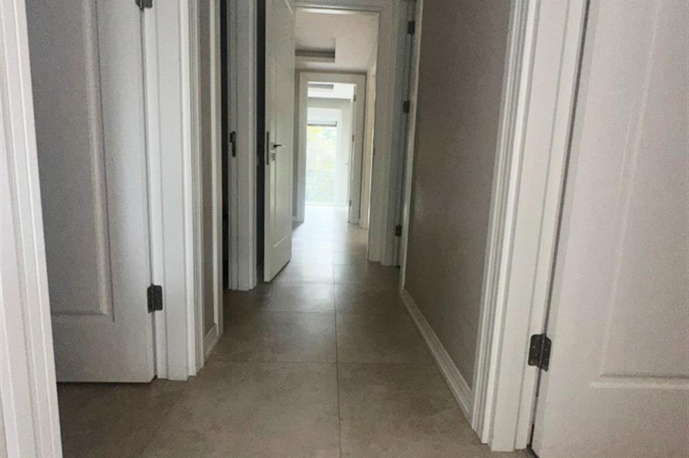 SUADİYE BAĞDAT CADDESİ PEMBEGÜL SOKAK KİRALIK 3+1 KİRALIK DAİRE