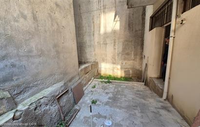 ZÜBEYDE HANIM CD. ÜZERİ SATILIK DÜKKAN