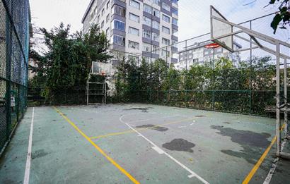 Ümraniye Yeşil Kuşak Sitesi 3+1 120m2 Bahçe Katı Satılık Daire