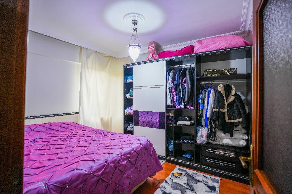 Ümraniye Yeşil Kuşak Sitesi 3+1 120m2 Bahçe Katı Satılık Daire