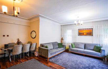 Ümraniye Yeşil Kuşak Sitesi 3+1 120m2 Bahçe Katı Satılık Daire