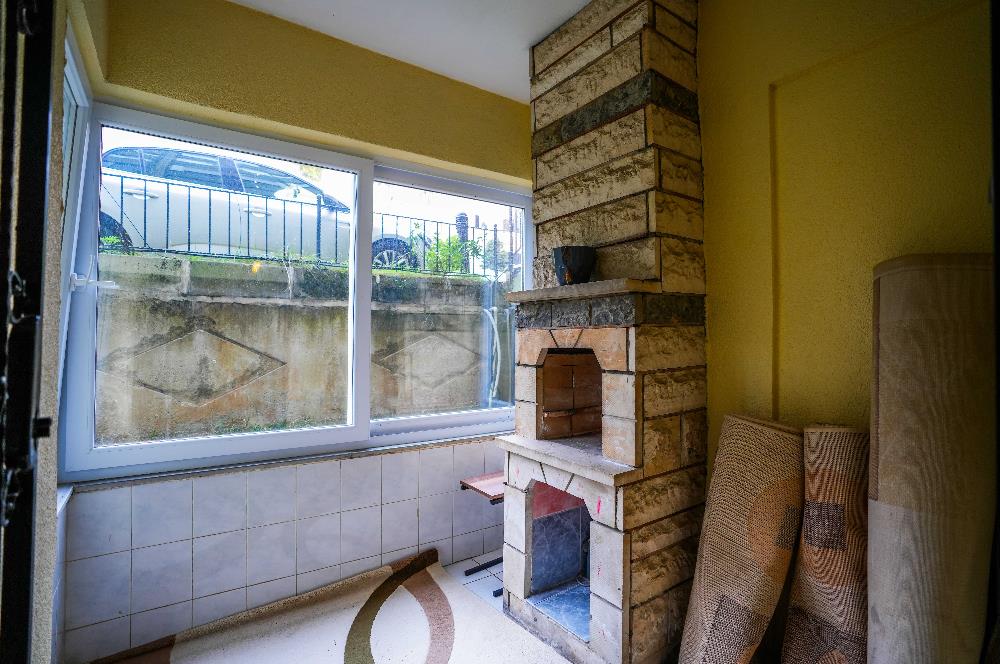 Ümraniye Yeşil Kuşak Sitesi 3+1 120m2 Bahçe Katı Satılık Daire