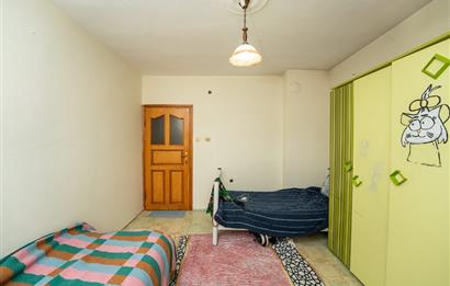 C21 Cius; Eşref Dinçer Yatırımlık 3+1 Satılık Daire