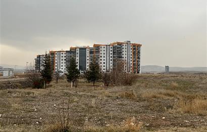 ESENBOĞA’DA KONUT İMARLI, 800 m2 HİSSELİ ARSA, 2 YOLA CEPHELI