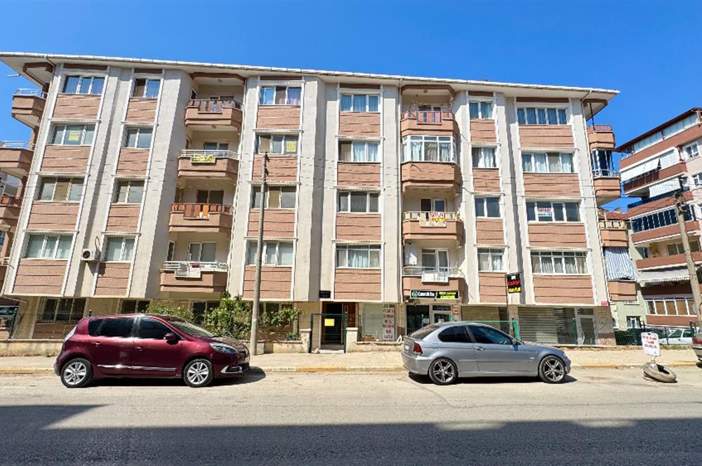 Çınarcıkta 3+1 Sahile Yakın Satılık Daire