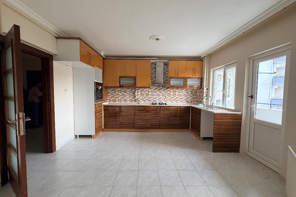 CENTURY 21 EWA'DAN ITIR SİTESİNDE FERAH 3+1 KİRALIK DAİRE!