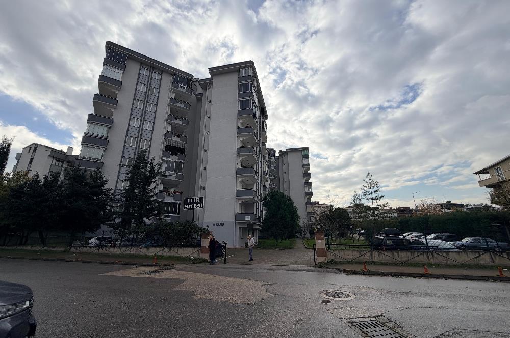 CENTURY 21 EWA'DAN ITIR SİTESİNDE FERAH 3+1 KİRALIK DAİRE!