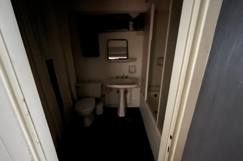 KADIKÖY'DE MERKEZİ LOKASYONDA 3+1 KİRALIK  DAİRE