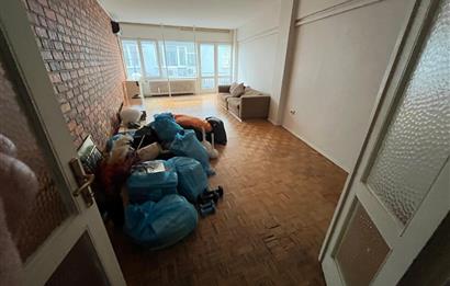 KADIKÖY'DE MERKEZİ LOKASYONDA 3+1 KİRALIK  DAİRE