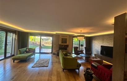 Uskumruköy Site İçinde 6+1 Eşyalı Villa