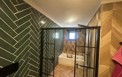 Uskumruköy Site İçinde 6+1 Eşyalı Villa