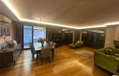 Uskumruköy Site İçinde 6+1 Eşyalı Villa