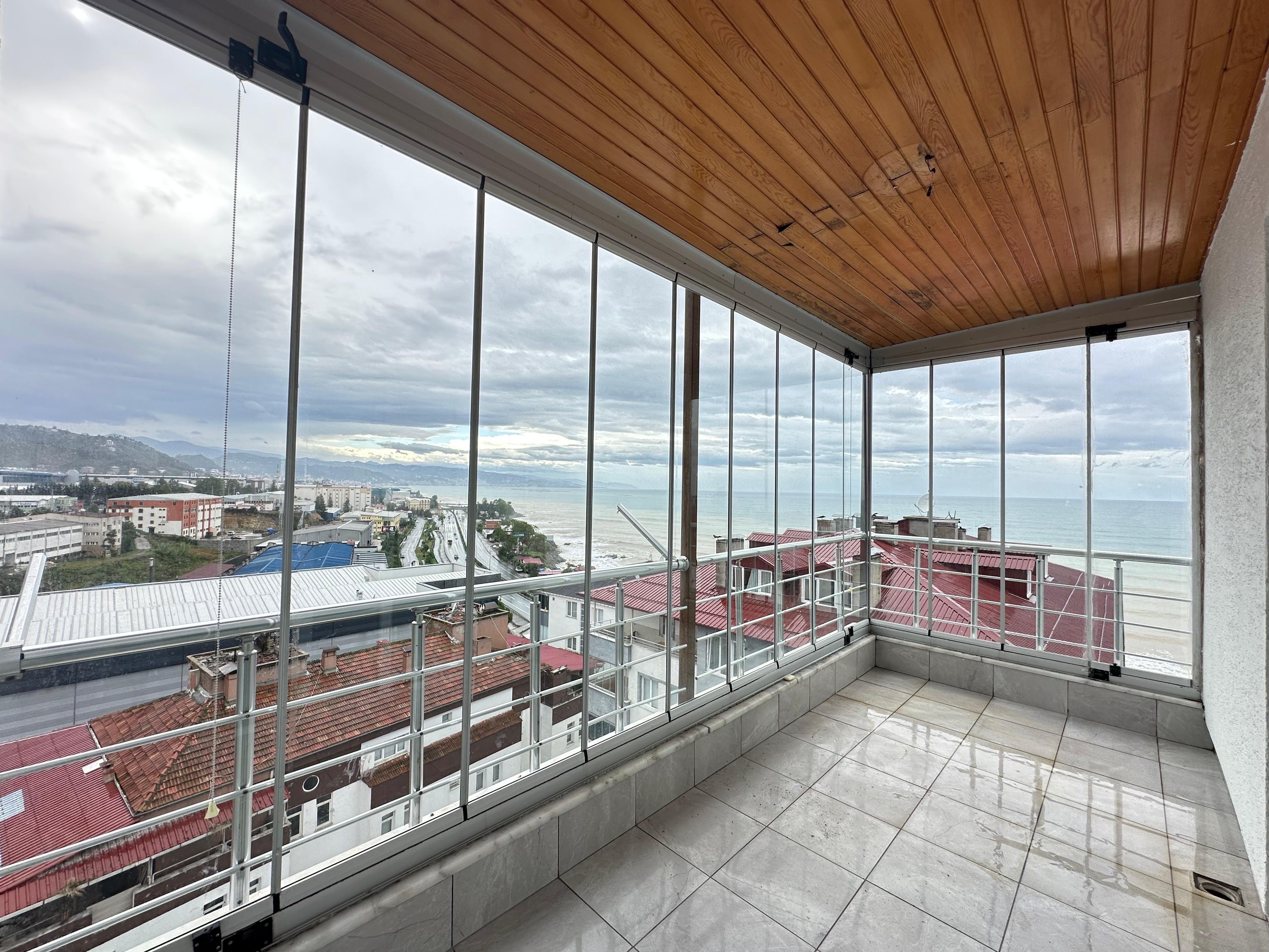 C21 UZMAN'DAN DENİZİ AYAĞINIZA GETİREN 2+1 KİRALIK DAİRE