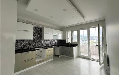 C21 UZMAN'DAN DENİZİ AYAĞINIZA GETİREN 2+1 KİRALIK DAİRE