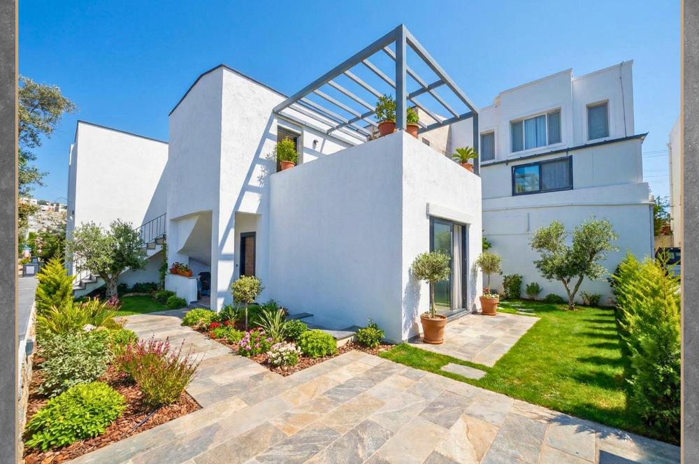 İSLAMHANELERİ'NDE SATILIK 5+1 BAHÇELİ VİLLA