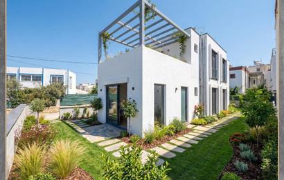 İSLAMHANELERİ'NDE SATILIK 5+1 BAHÇELİ VİLLA