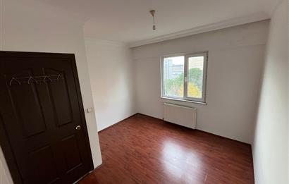 KURTKÖY SİTE İÇİNDE SATILIK 2+1 DAİRE