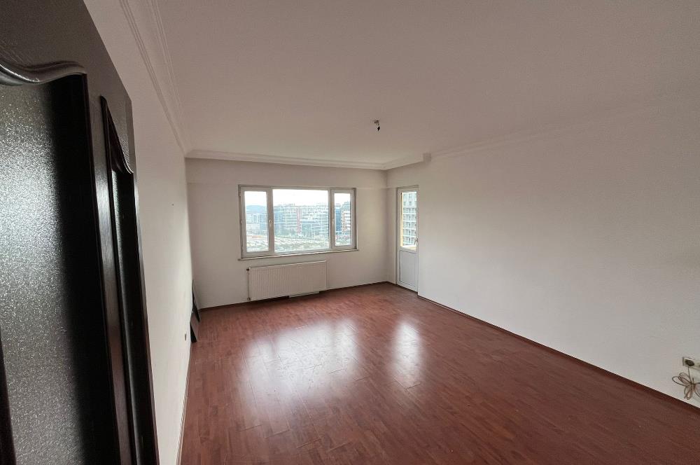 KURTKÖY SİTE İÇİNDE SATILIK 2+1 DAİRE