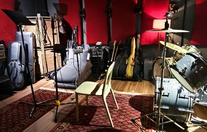 Şişli'de Cadde Üzeri Türk Kalp Vakfı Karşısı Yatırımlık Dükkan 