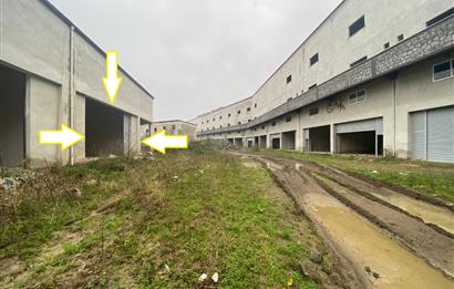 CENTURY 21'DEN PERŞEMBE SANAYİ SİTESİNDE 100 M2 DÜKKAN