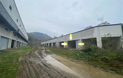 CENTURY 21'DEN PERŞEMBE SANAYİ SİTESİNDE 100 M2 DÜKKAN