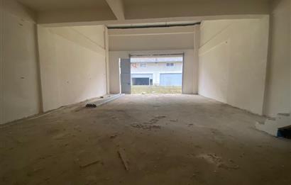 CENTURY 21'DEN PERŞEMBE SANAYİ SİTESİNDE 100 M2 DÜKKAN