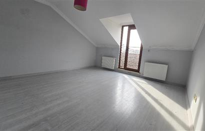 HAMİDİYE'DE DUBLEKS ÇİFT BANYO ÇİFT MUTFAK TERASLI DAİRE